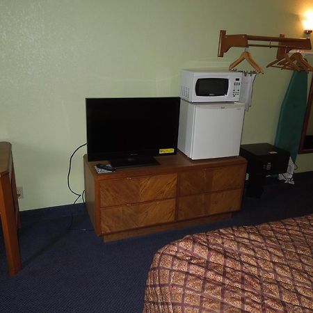 Travelodge - Cincinnati Шаронвилл Номер фото