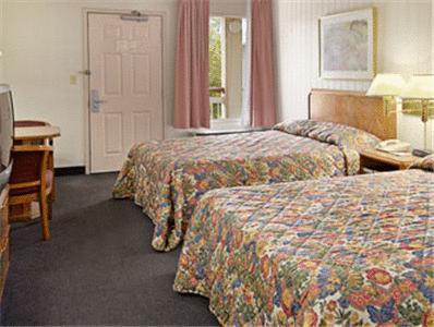 Travelodge - Cincinnati Шаронвилл Номер фото
